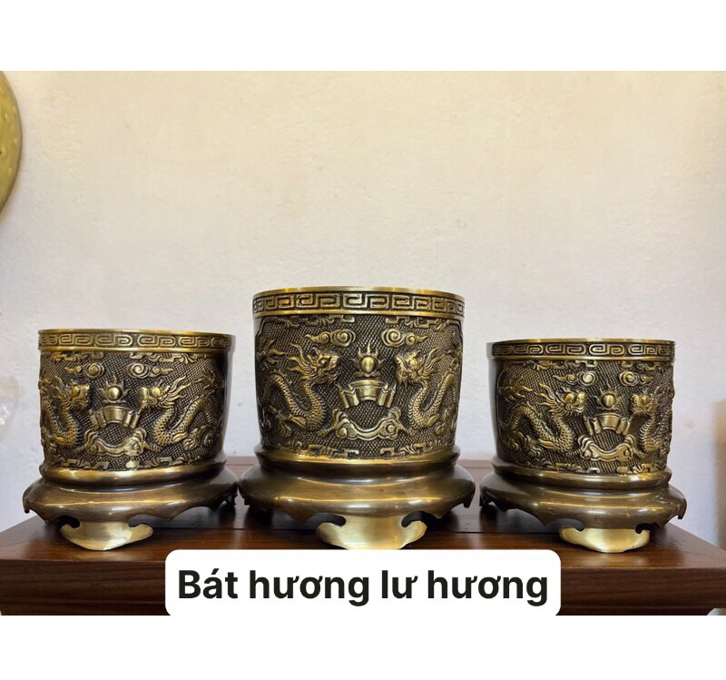 Đặc điểm của từng loại bát hương đỏ và thau
